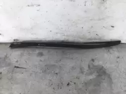 Молдинг стекла лобового