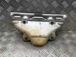 Защита (экран) выпускного коллектора