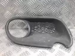 Рамка фары противотуманной левой