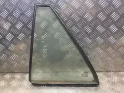 Стекло двери задней левой