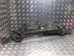 Планка под капот