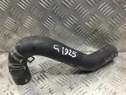 Патрубок радиатора