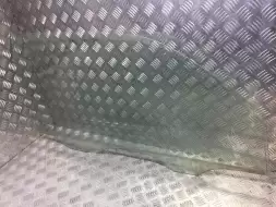 Стекло двери передней правой