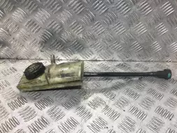 Бачок тормозной жидкости