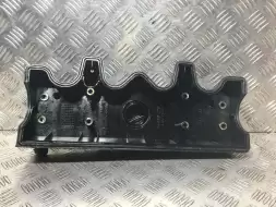 Клапанная крышка