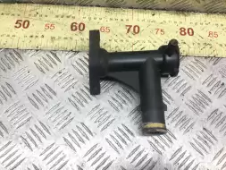 Фланец (тройник) системы охлаждения