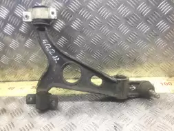 Рычаг передний правый