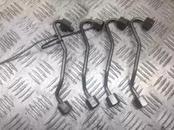 Трубка топливная