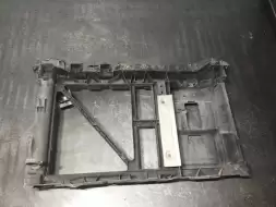 Передняя панель крепления облицовки (телевизор)