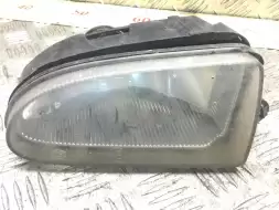 Фара противотуманная левая