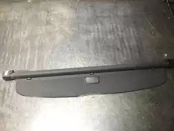 Шторка багажника