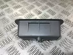 Карман двери (бардачок)