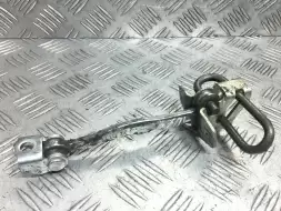 Ограничитель открывания двери