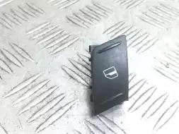 Кнопка стеклоподъемника