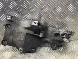 Кронштейн компрессора кондиционера