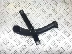 Маслозаливная горловина