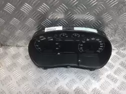 Щиток приборов (приборная панель)