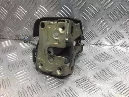 Замок двери задней левой