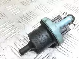 Клапан вентиляции топливного бака