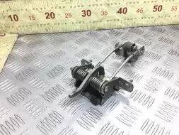 Ограничитель открывания двери задней