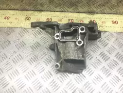 Кронштейн гидроусилителя