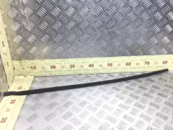Молдинг стекла лобового