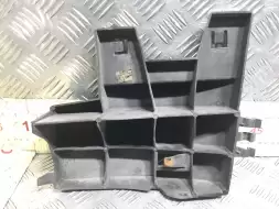 Крепление бампера заднего