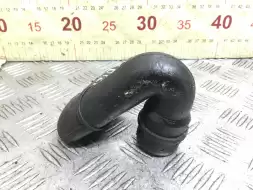 Патрубок вентиляции картера