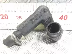 Патрубок вентиляции картера