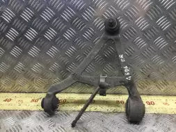 Рычаг передний правый