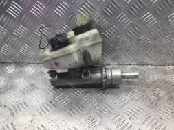 Цилиндр тормозной главный