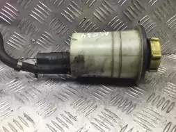 Бачок гидроусилителя