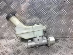 Цилиндр тормозной главный