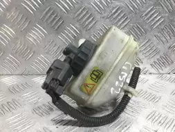 Бачок тормозной жидкости