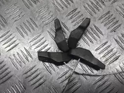 Скоба (кронштейн) крепления форсунки