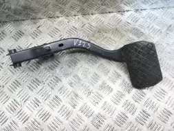 Педаль тормоза