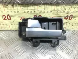 Ручка внутренняя передняя левая