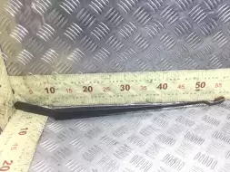 Щеткодержатель (поводок стеклоочистителя, дворник)