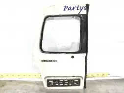 Дверь задняя распашная левая