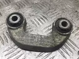 Рычаг передний