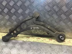 Рычаг передний правый