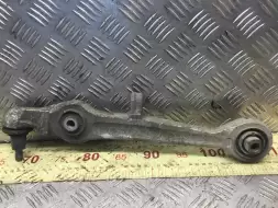 Рычаг передний