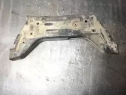 Балка подвески передняя (подрамник)