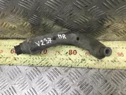 Рычаг передний правый