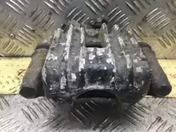 Суппорт задний левый