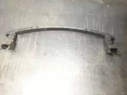 Усилитель бампера переднего