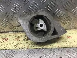 Подушка крепления двигателя