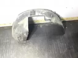 Защита арок передняя правая (подкрылок)
