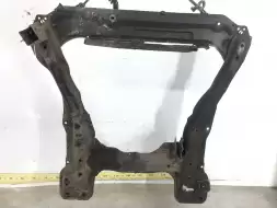 Балка подвески передняя (подрамник)