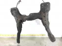 Балка подвески передняя (подрамник)